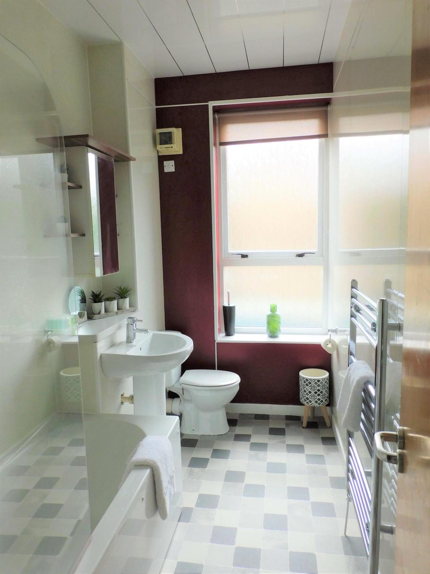 City Centre 2 Bedroom Apt, Close To M8 & Tourist Attractions Glasgow Dış mekan fotoğraf