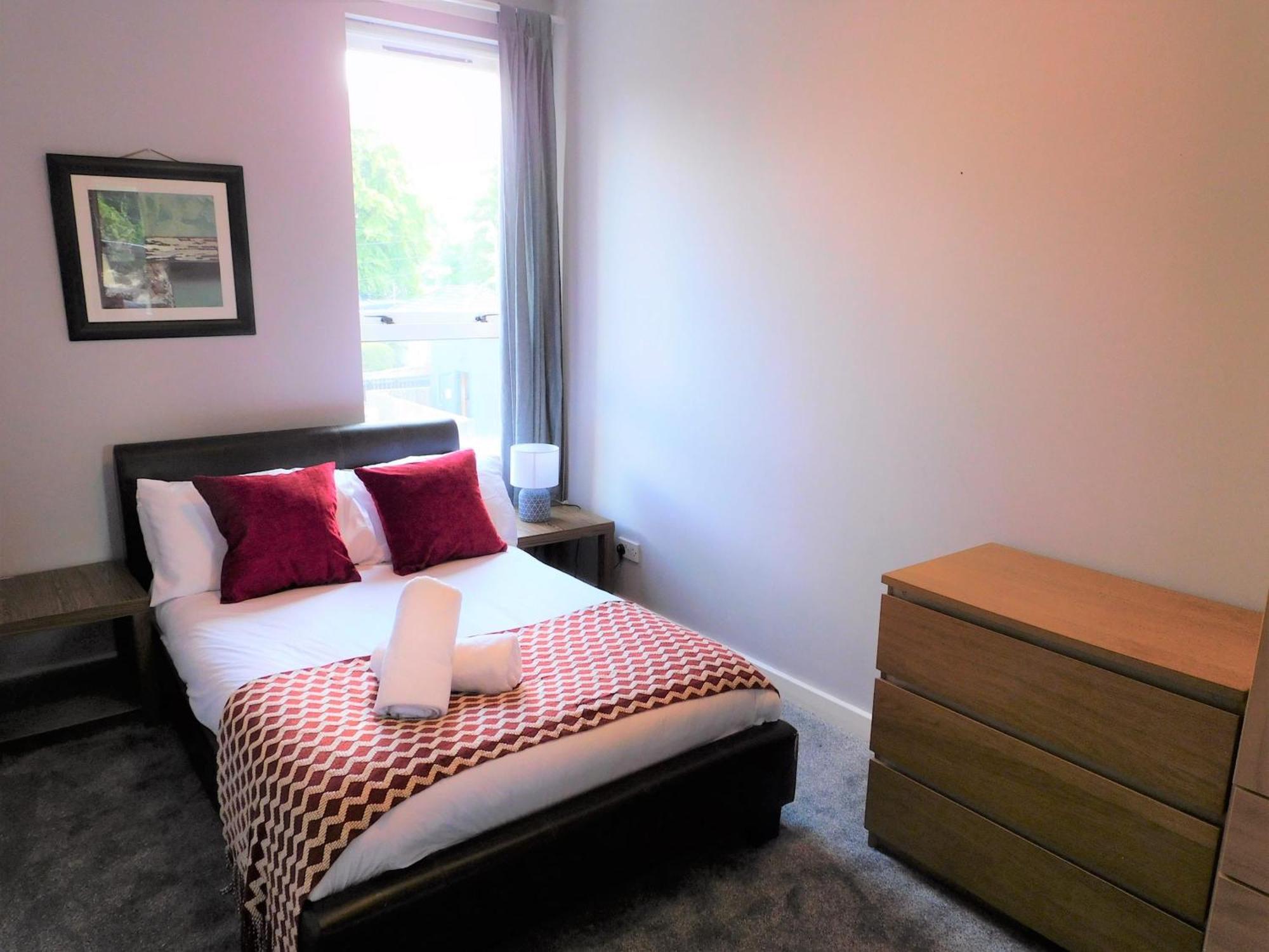City Centre 2 Bedroom Apt, Close To M8 & Tourist Attractions Glasgow Dış mekan fotoğraf